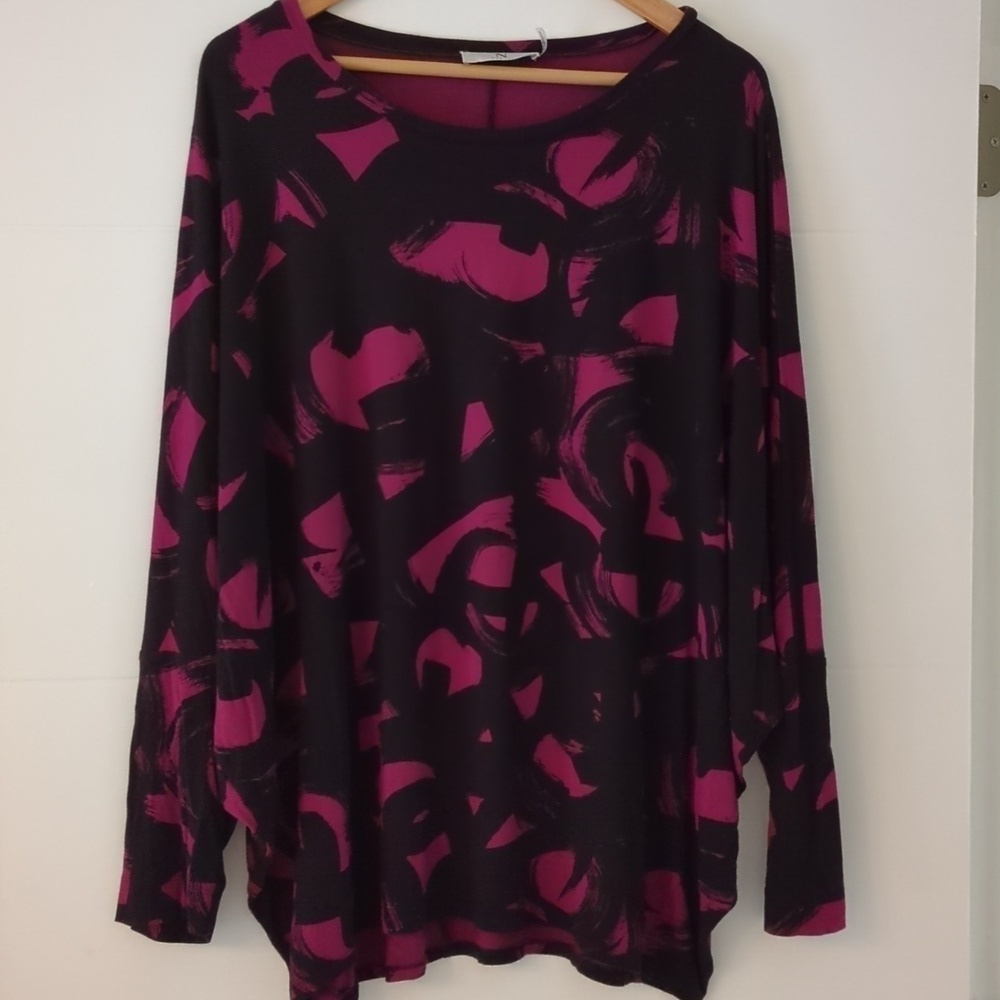 Natori Oversized Soft Stretchy Dolman Sleeves Top Abstract Athleasure Sz Large